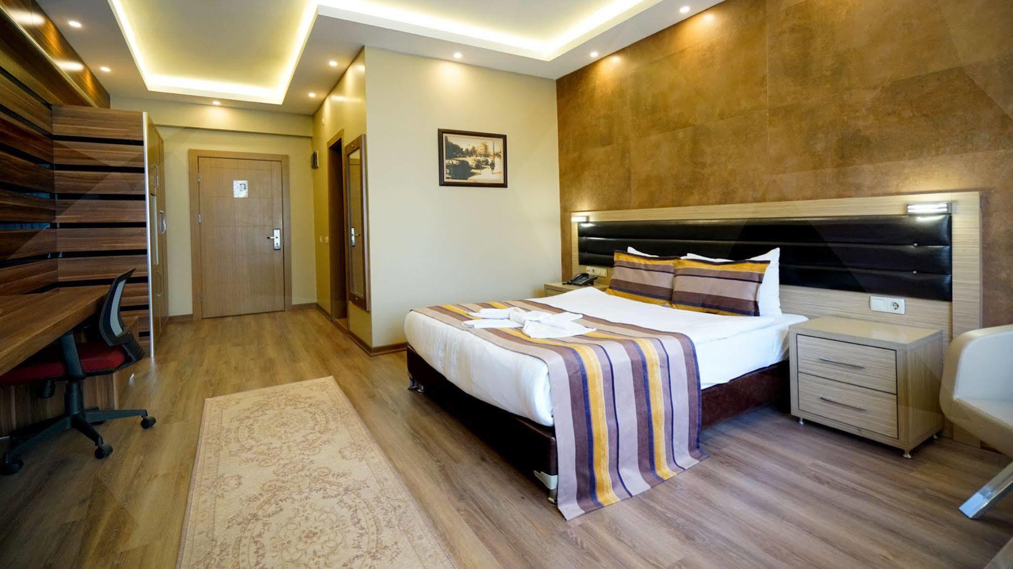 Es Albatros Hotel Эскишехир Экстерьер фото