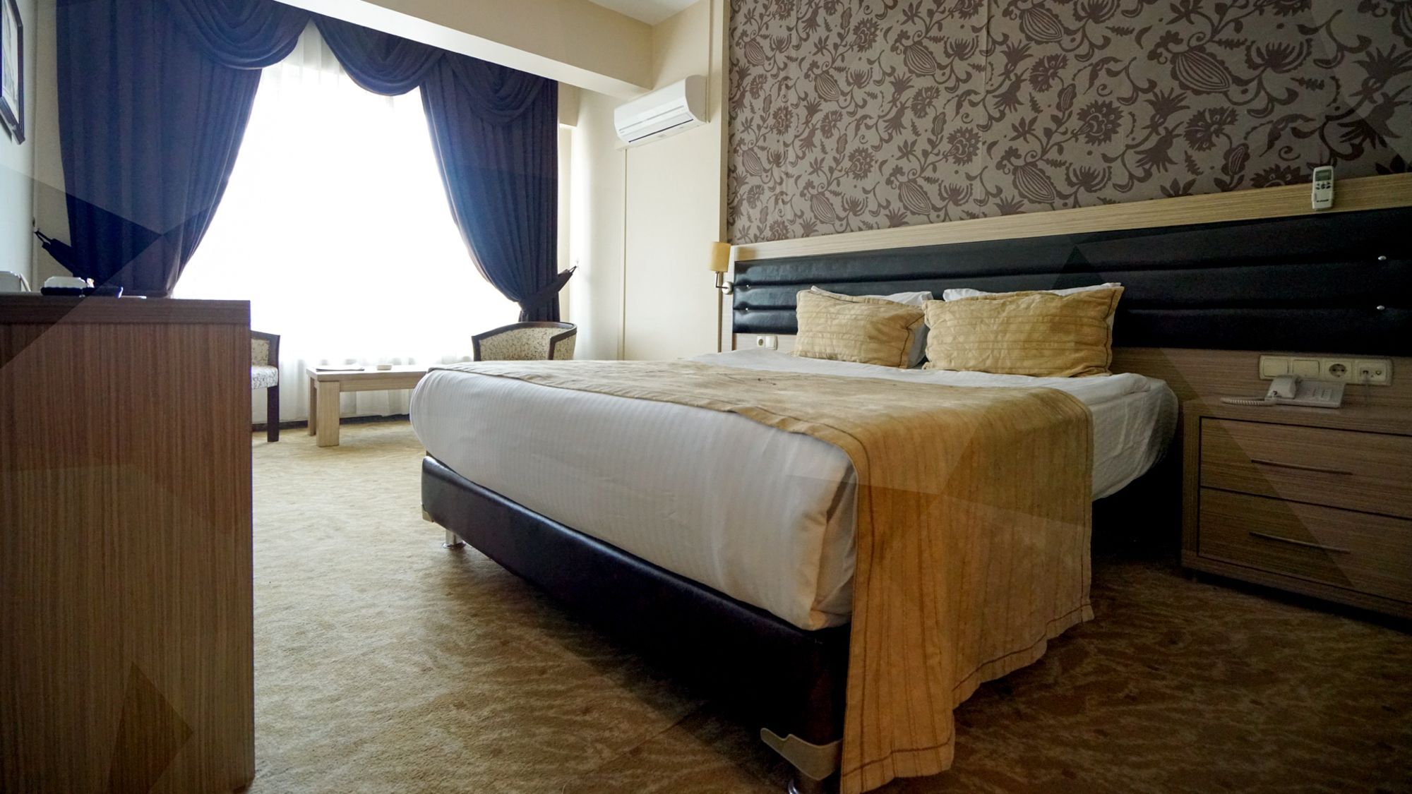 Es Albatros Hotel Эскишехир Экстерьер фото